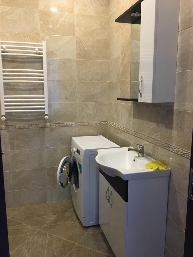 Apt Khimshiashvili 11 Apartment บาทูมิ ภายนอก รูปภาพ