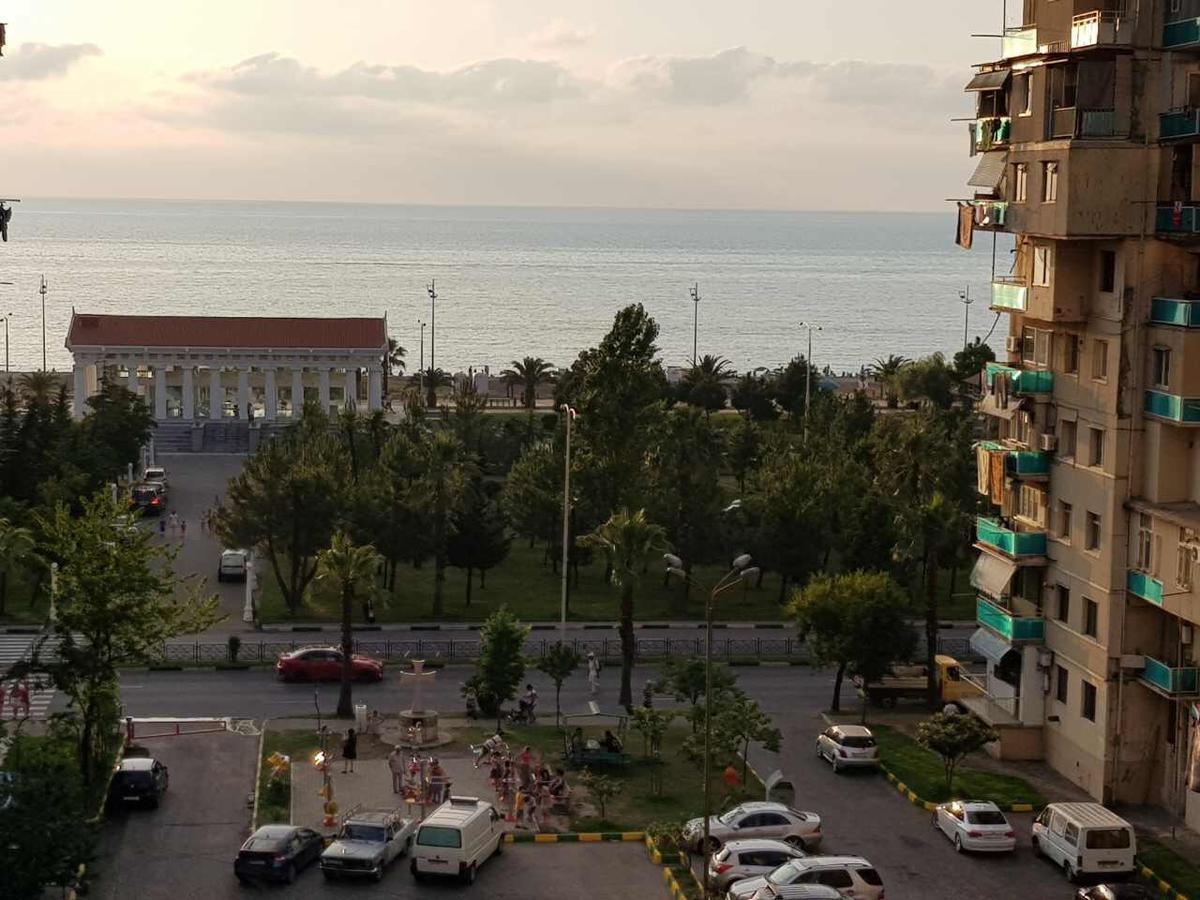 Apt Khimshiashvili 11 Apartment บาทูมิ ภายนอก รูปภาพ